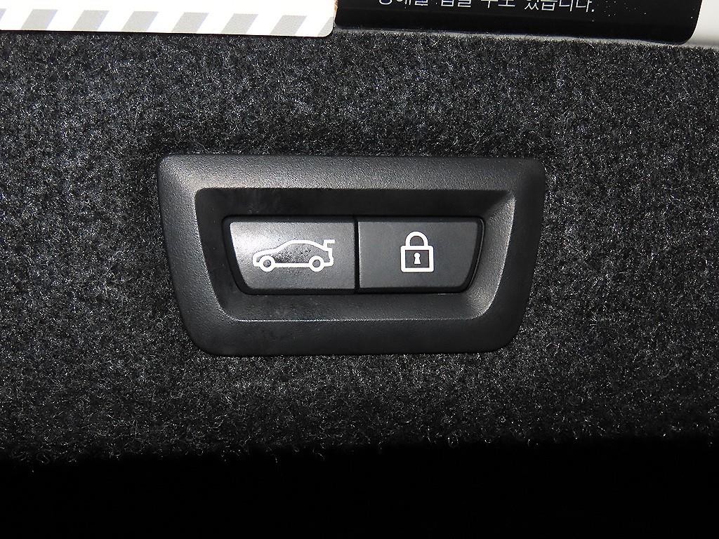 BMW 5시리즈 5시리즈 (G30) 523d M 스포츠 이미지 15