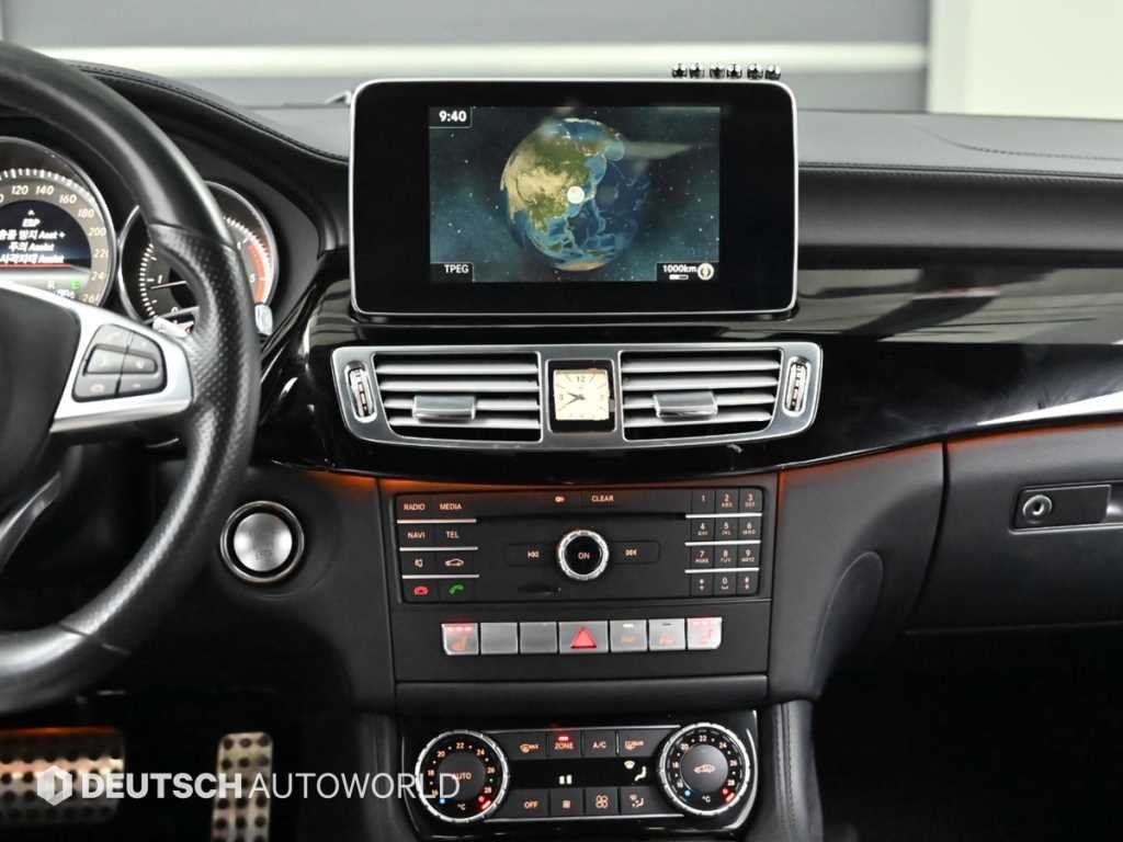 벤츠 CLS 클래스 CLS클래스 W218 CLS 250 d 4MATIC AMG Line 이미지 14