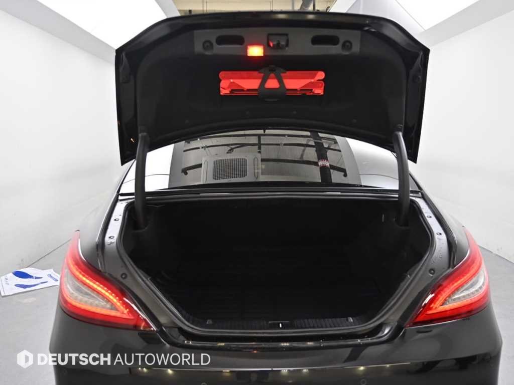 벤츠 CLS 클래스 CLS클래스 W218 CLS 250 d 4MATIC AMG Line 이미지 20