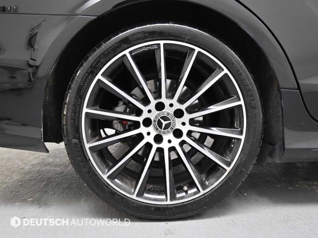 벤츠 CLS 클래스 CLS클래스 W218 CLS 250 d 4MATIC AMG Line 이미지 5