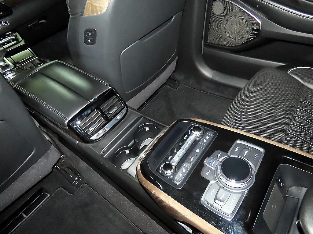 제네시스 EQ900 5.0 GDI AWD 프레스티지 이미지 16