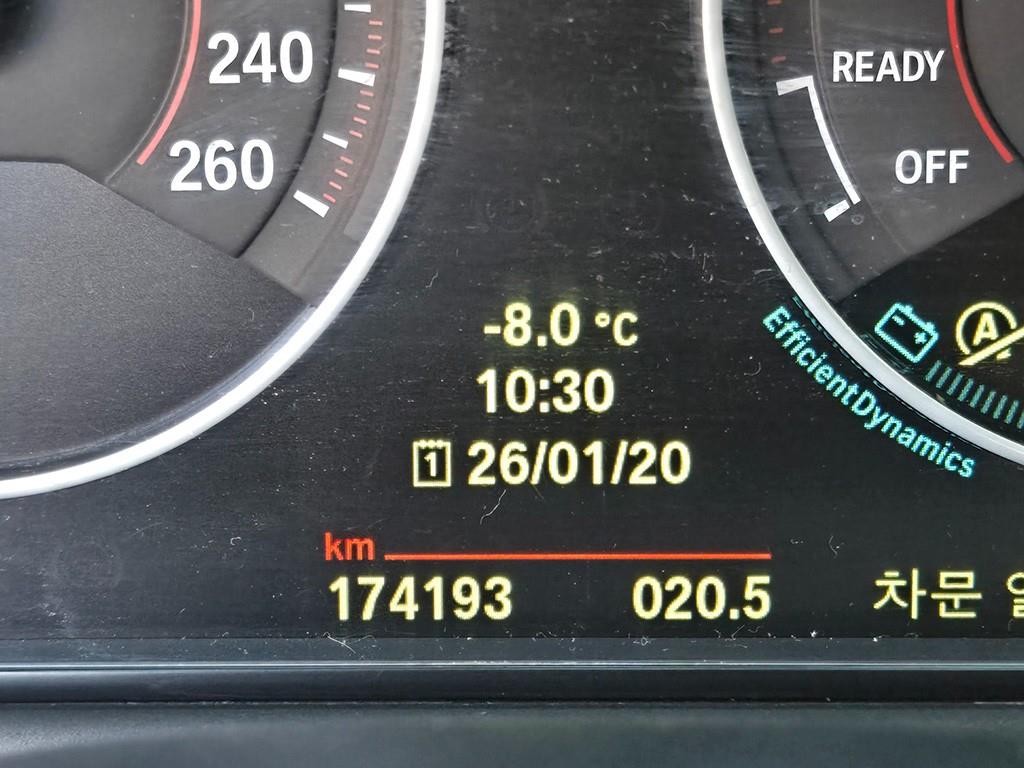 BMW 4시리즈 4시리즈 (F32) 420d xDRIVE 그란쿠페 스포츠 이미지 8