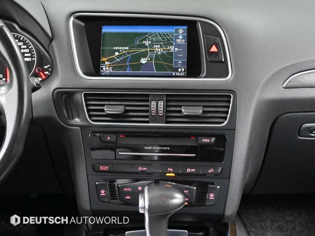 아우디 Q5 2.0 TDI 콰트로 다이나믹 이미지 14