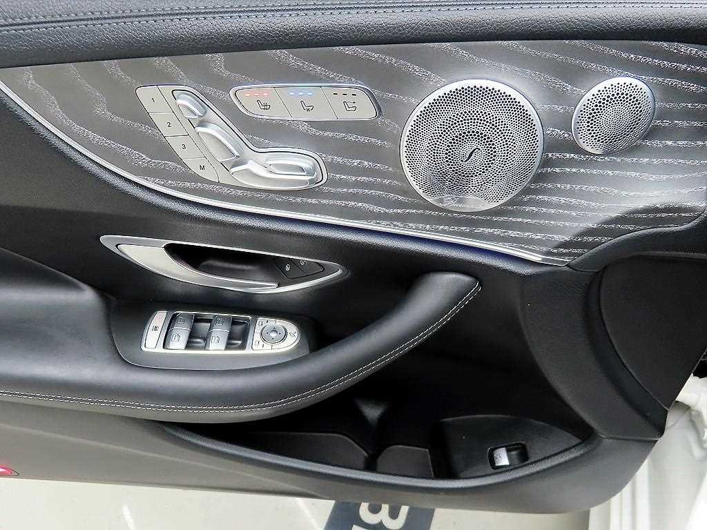 벤츠 E 클래스 E-클래스 W213 E450 4MATIC 카브리올레 이미지 11