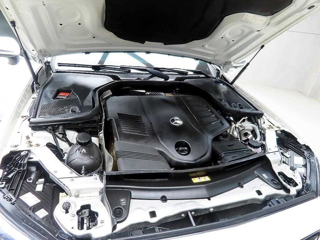 벤츠 E 클래스 E-클래스 W213 E450 4MATIC 카브리올레 이미지 18