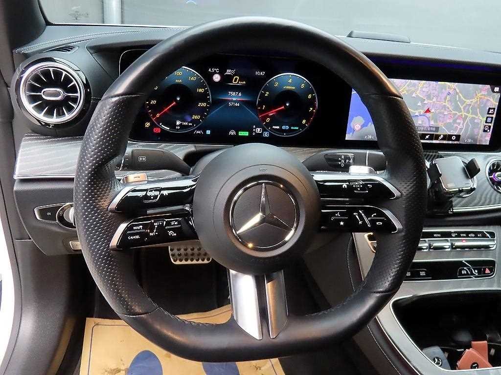 벤츠 E 클래스 E-클래스 W213 E450 4MATIC 카브리올레 이미지 9