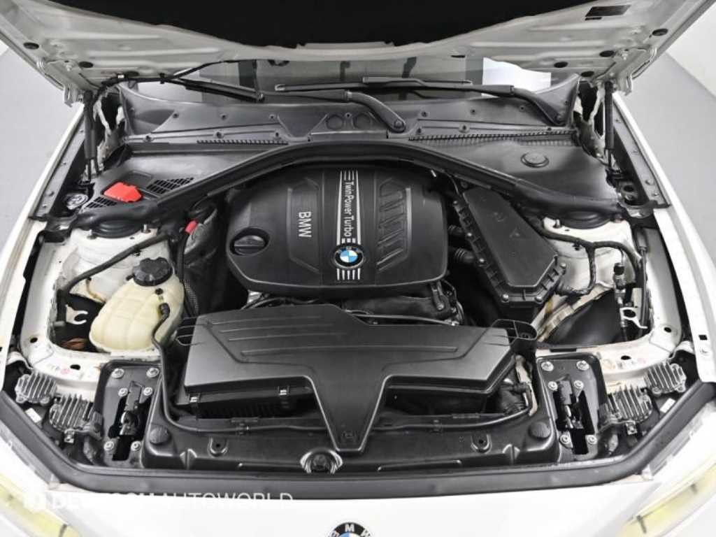 BMW 2시리즈 2시리즈 (F22) 220d 쿠페 M 스포츠 이미지 6