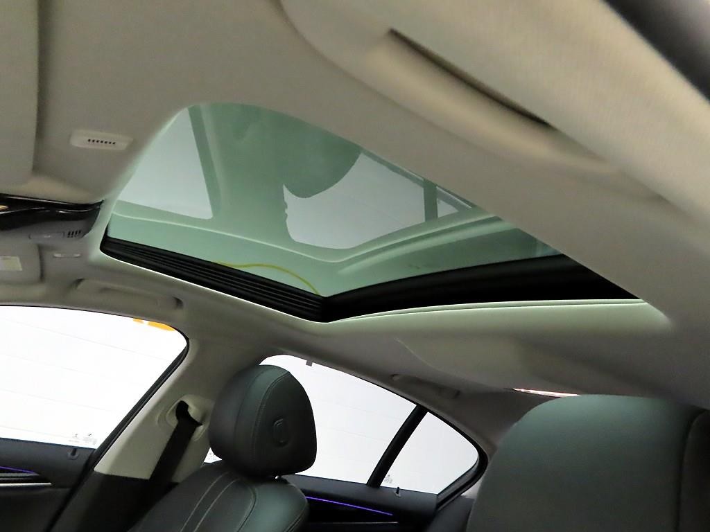 BMW 5시리즈 5시리즈 (G30) 520d 럭셔리 스페셜 에디션 이미지 16