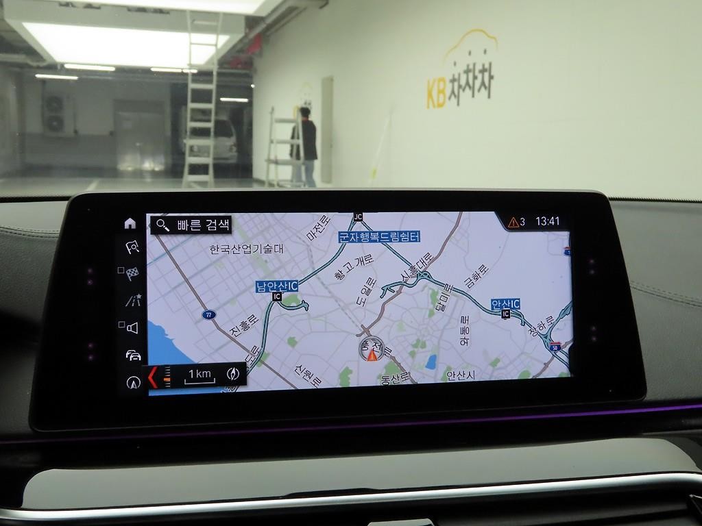 BMW 5시리즈 5시리즈 (G30) 520d 럭셔리 스페셜 에디션 이미지 8