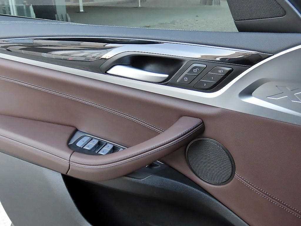 BMW X4 X4 (G02) xDrive 20d xLine 이미지 11