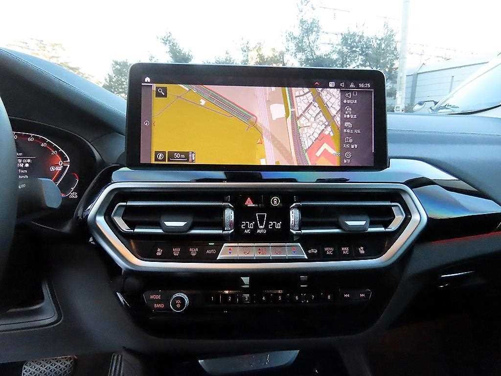 BMW X4 X4 (G02) xDrive 20d xLine 이미지 12