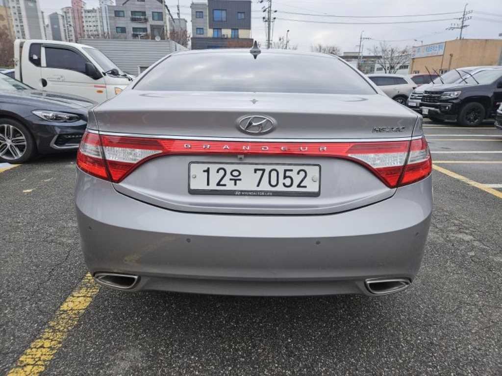 현대 그랜저 그랜저 HG HG240 LUXURY 이미지 3