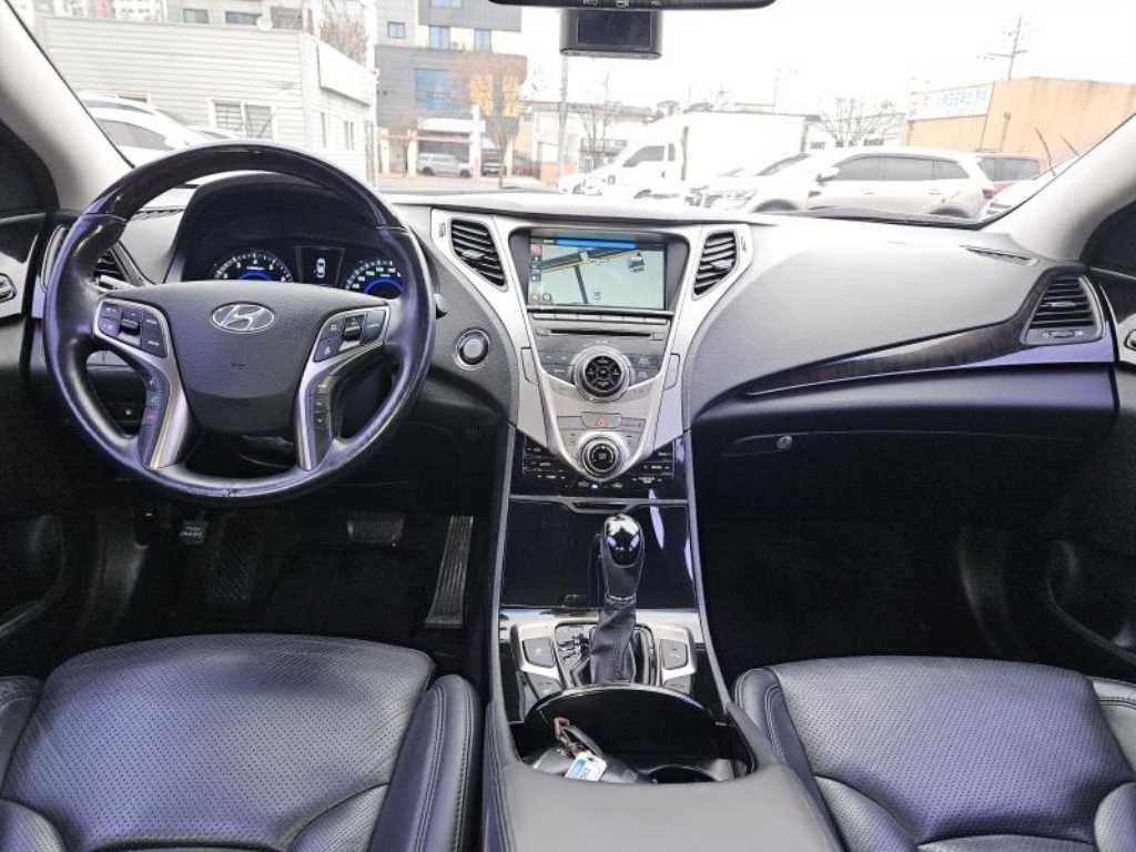 현대 그랜저 그랜저 HG HG240 LUXURY 이미지 7