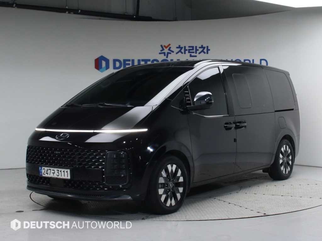 현대 스타리아 4WD 디젤 라운지 인스퍼레이션 9인승 이미지 1