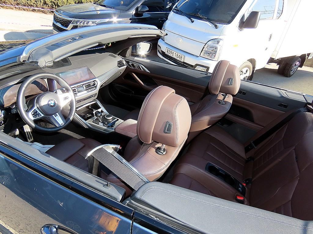 BMW 4시리즈 4시리즈 (G22) 420i 컨버터블 M 스포츠 이미지 10