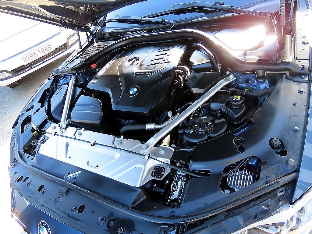 BMW 4시리즈 4시리즈 (G22) 420i 컨버터블 M 스포츠 이미지 19