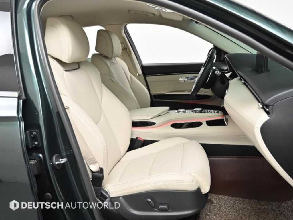 제네시스 GV70 2.2 디젤 AWD 이미지 10