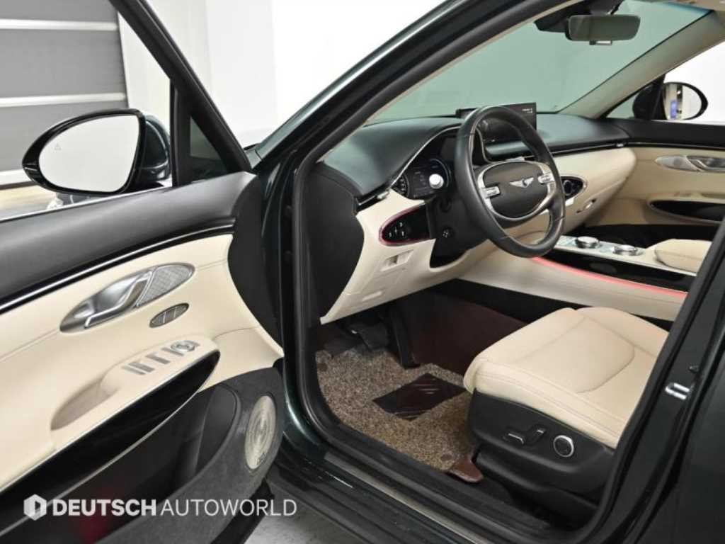 제네시스 GV70 2.2 디젤 AWD 이미지 11