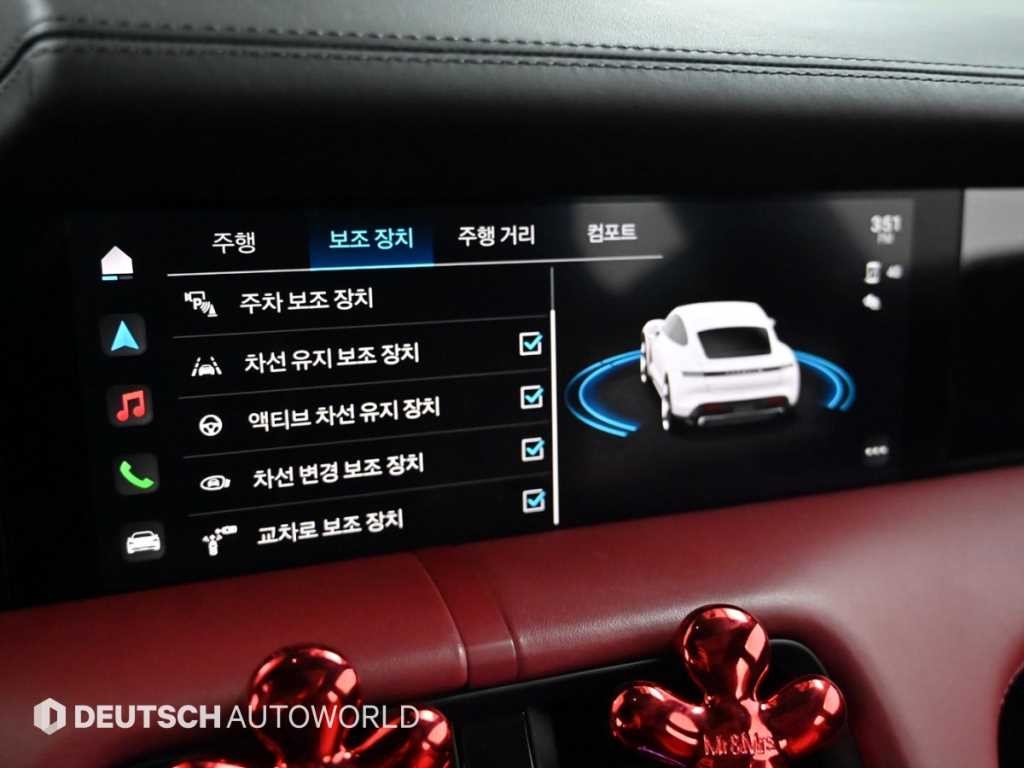포르쉐 타이칸 베이스 이미지 17