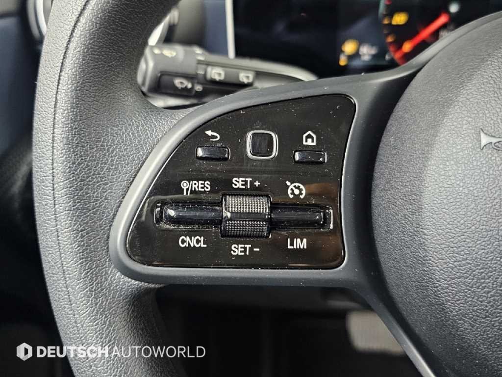 벤츠 A 클래스 A클래스 W177 A220 해치백 이미지 18