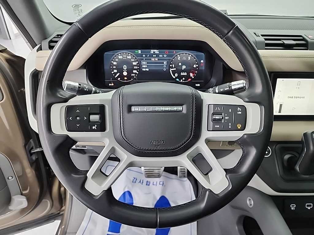 랜드로버 디펜더 디펜더 (L663) 110 D300 HSE 이미지 10