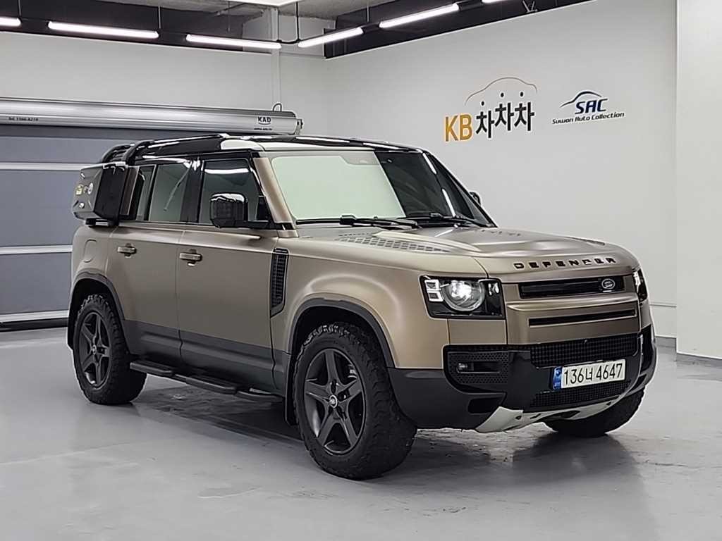 랜드로버 디펜더 디펜더 (L663) 110 D300 HSE 이미지 5
