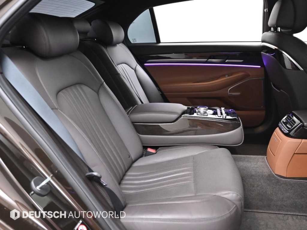 제네시스 G90 3.8 GDI AWD 럭셔리 이미지 12