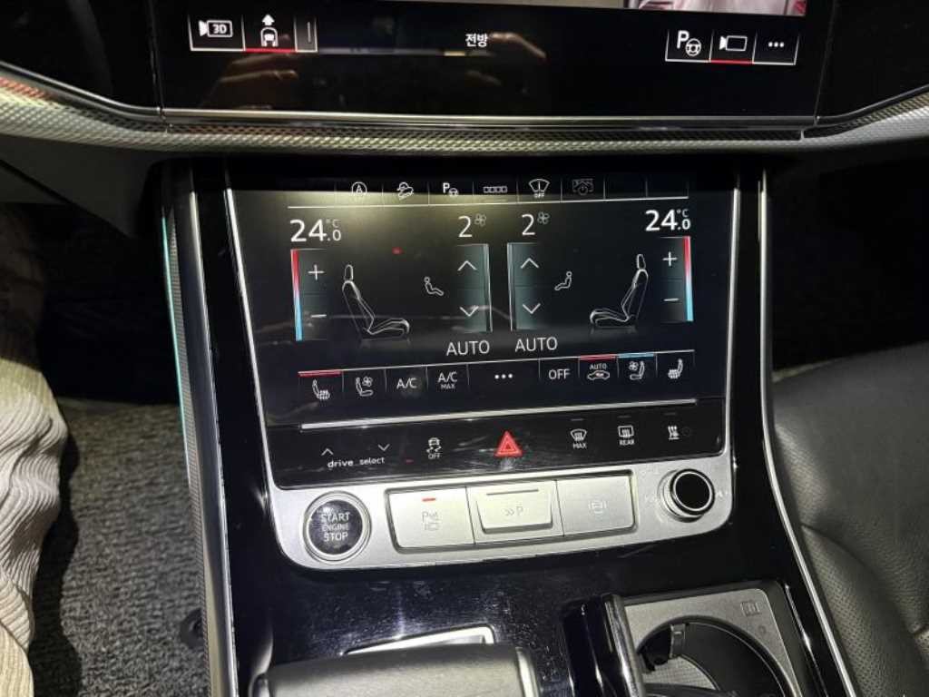 아우디 Q8 45 TDI 콰트로 프리미엄 이미지 17