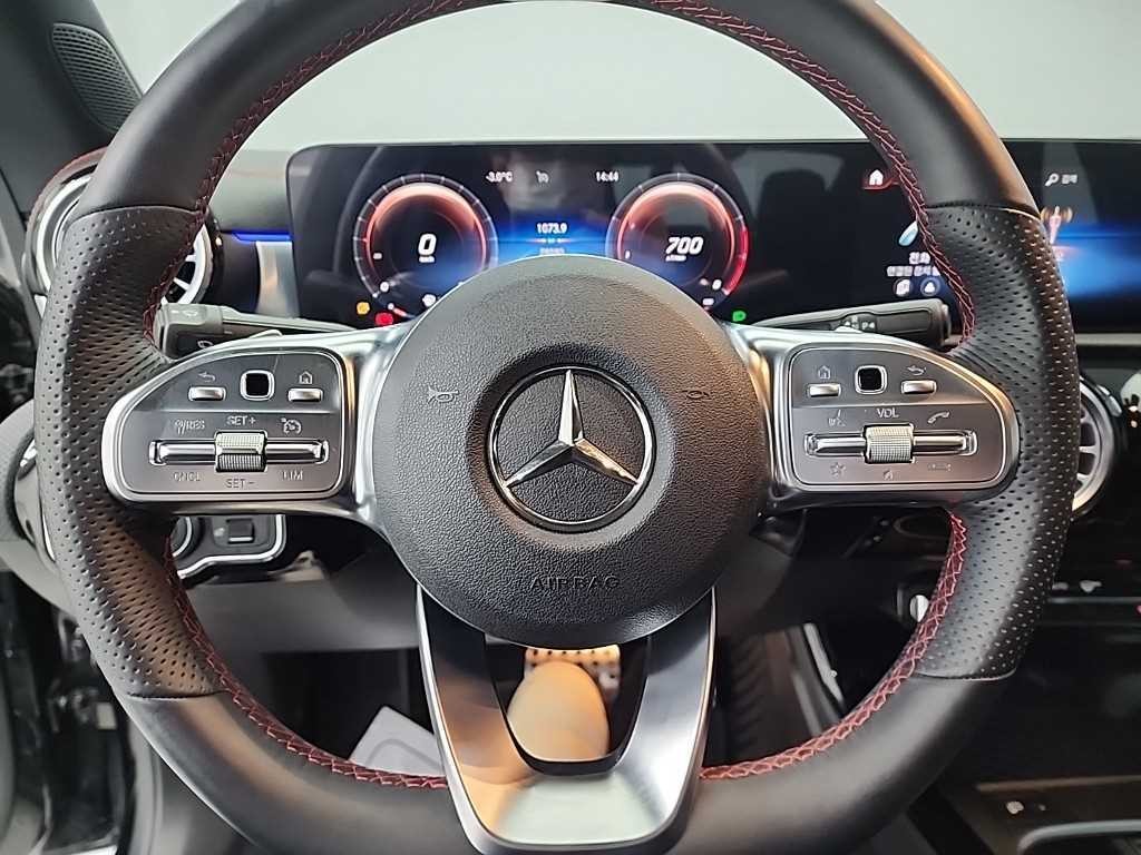 벤츠 CLA 클래스 CLA클래스 C118 CLA 250 4MATIC 이미지 9