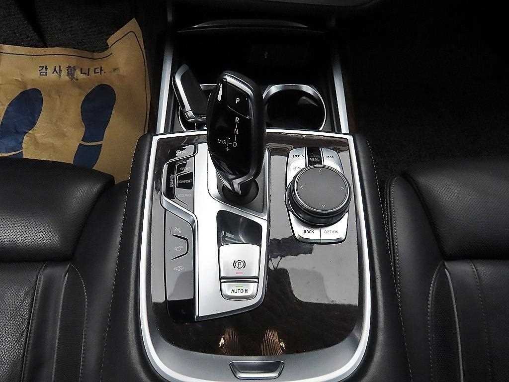 BMW 7시리즈 7시리즈 (G11) 740Li xDrive 이미지 9