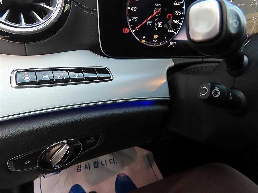 벤츠 CLS 클래스 CLS클래스 C257 CLS 400d 4MATIC 이미지 12