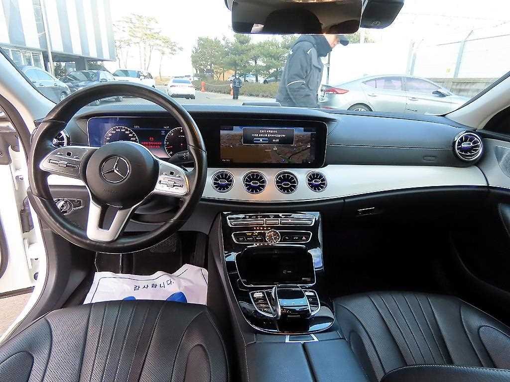 벤츠 CLS 클래스 CLS클래스 C257 CLS 400d 4MATIC 이미지 7