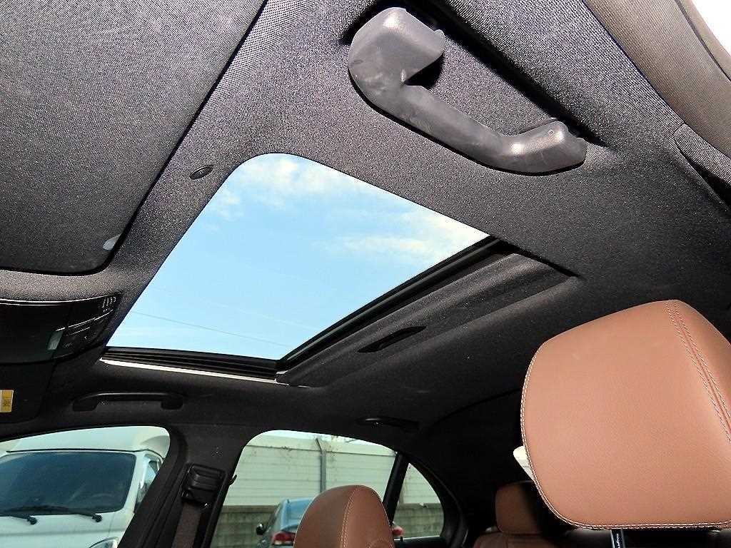 벤츠 E 클래스 E-클래스 W213 E350 4MATIC 익스클루시브 이미지 16