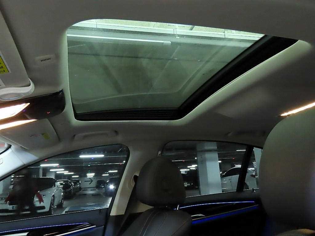 BMW 5시리즈 5시리즈 (G30) 520i 럭셔리 이미지 17