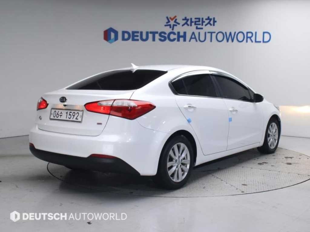 기아 K3 1.6 GDI 프레스티지 이미지 2