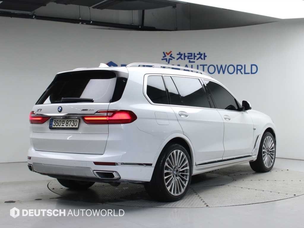 BMW X7 X7 (G07) xDrive 40i 디자인 퓨어 엑셀런스 6인승 이미지 2