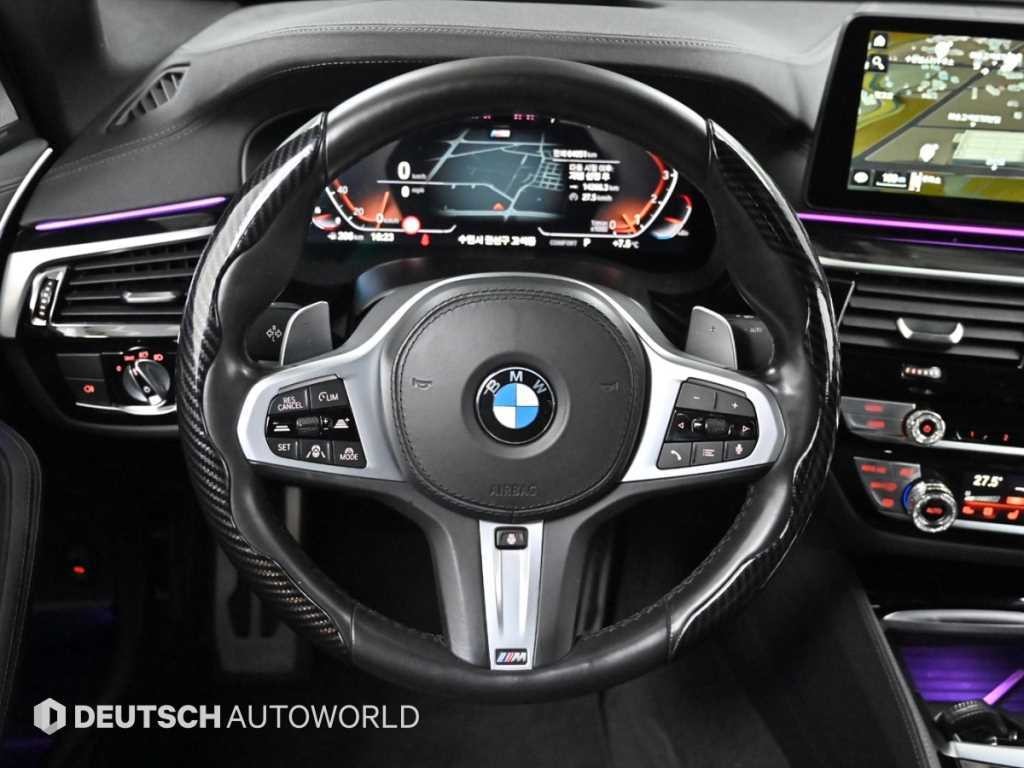 BMW 5시리즈 5시리즈 (G30) 530i M 스포츠 이미지 13