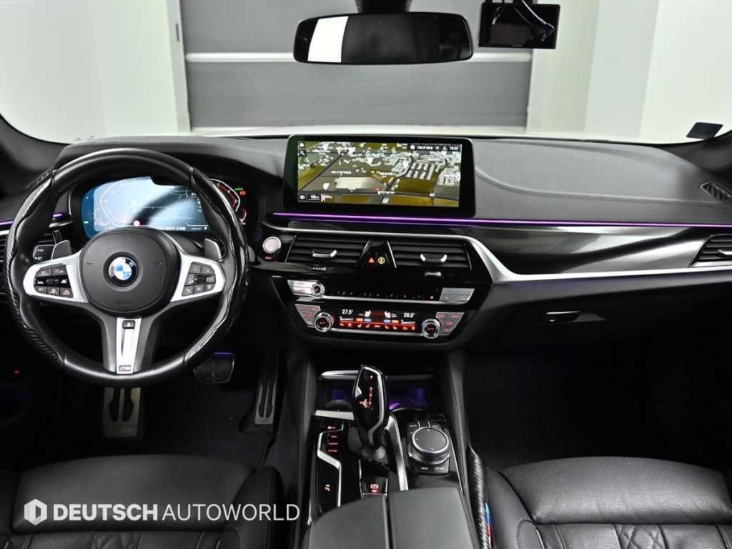 BMW 5시리즈 5시리즈 (G30) 530i M 스포츠 이미지 7