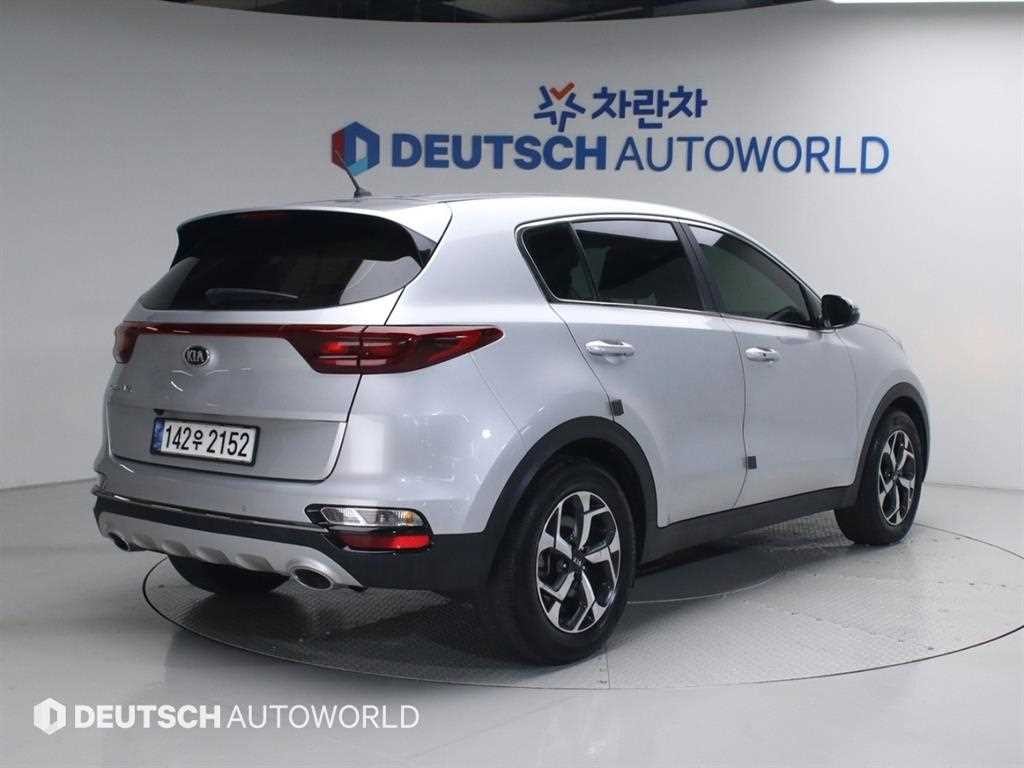 기아 스포티지 스포티지 더 볼드 2.0 디젤 2WD 트렌디 이미지 2
