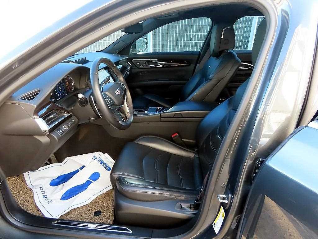 캐딜락 CT6 3.6 플래티넘 AWD 이미지 5