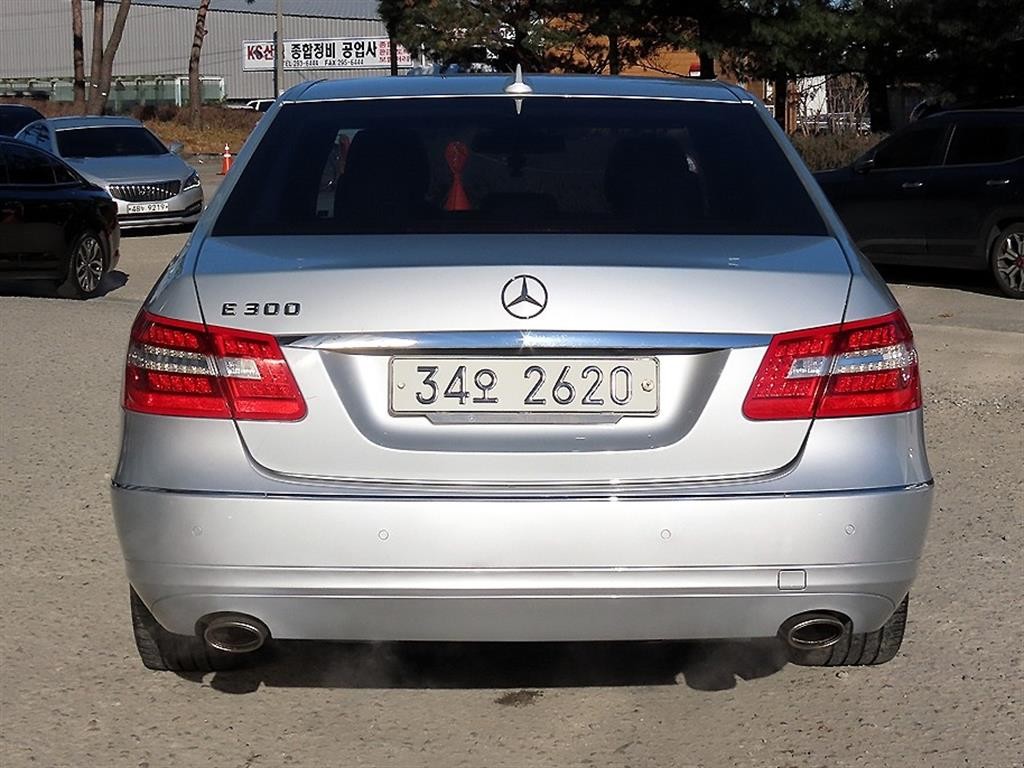 벤츠 E 클래스 E-클래스 W212 E300 엘레강스 이미지 4