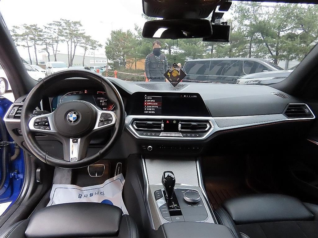 BMW 3시리즈 3시리즈 (G20) 320d 투어링 M 스포츠 이미지 7