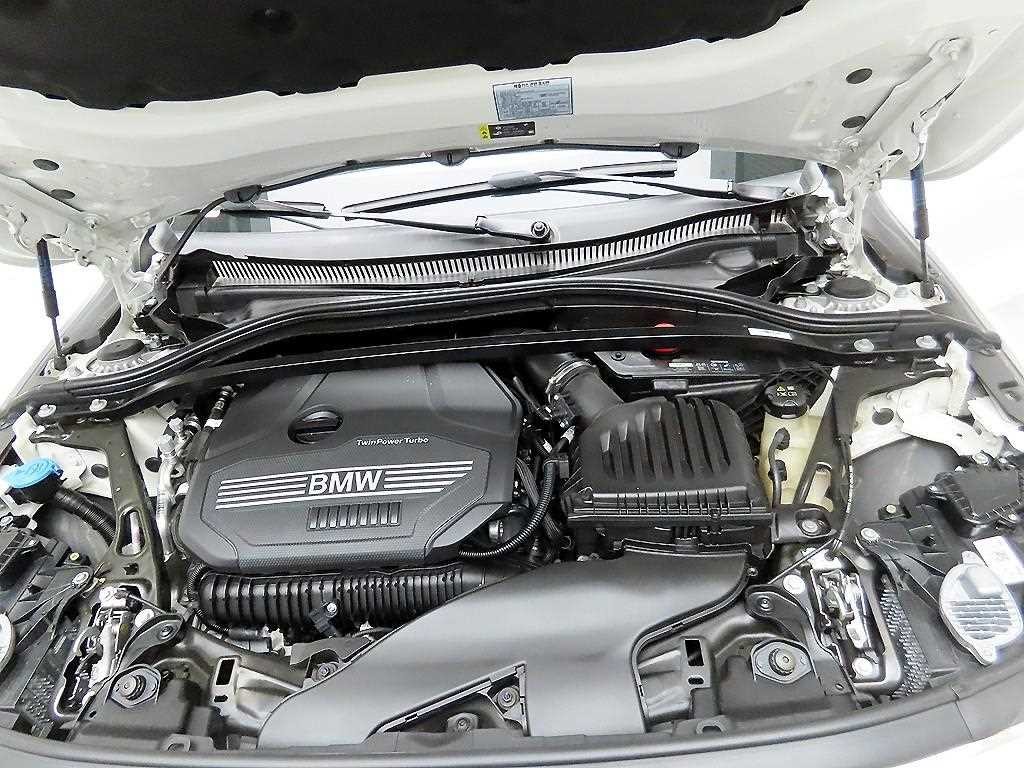 BMW 1시리즈 1시리즈 (F40) 120i M 스포츠 이미지 20