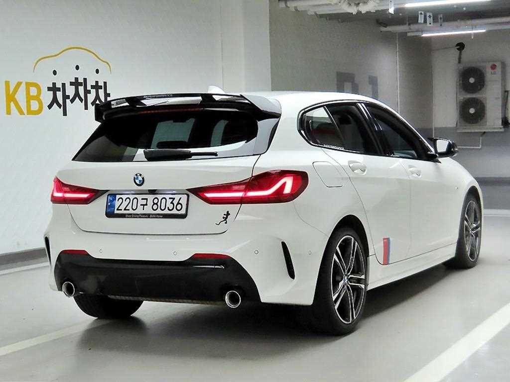 BMW 1시리즈 1시리즈 (F40) 120i M 스포츠 이미지 4