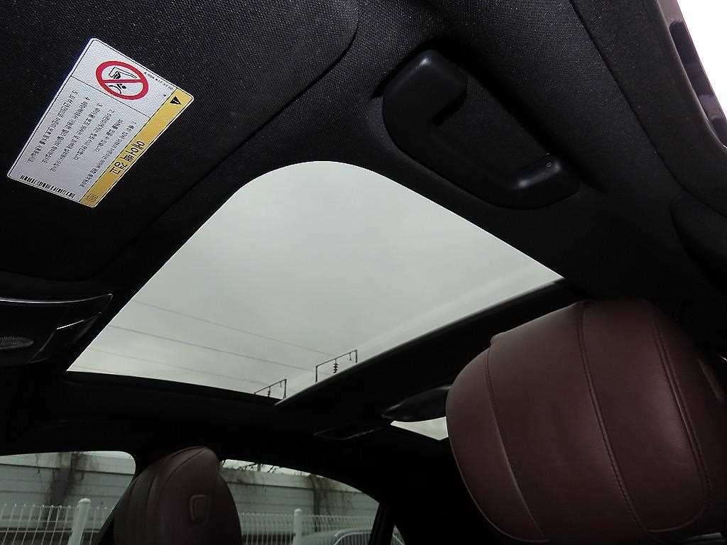 벤츠 S 클래스 S클래스-W222 S 63 AMG 4MATIC 이미지 17