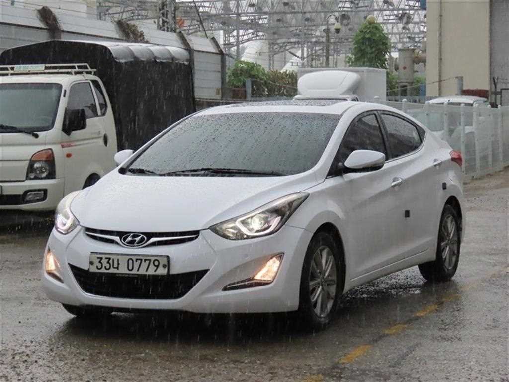 현대 아반떼 더 뉴 아반떼 1.6 VGT 텐밀리언 리미티드 이미지 2