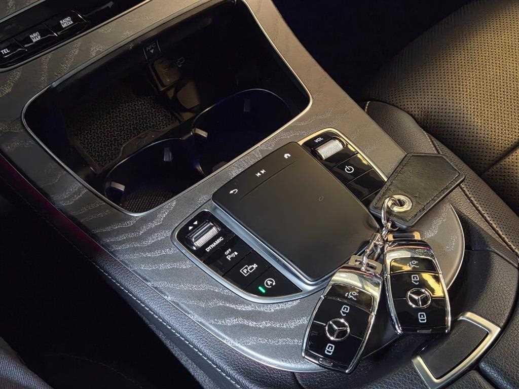 벤츠 E 클래스 E-클래스 W213 E350 4MATIC 아방가르드 이미지 16