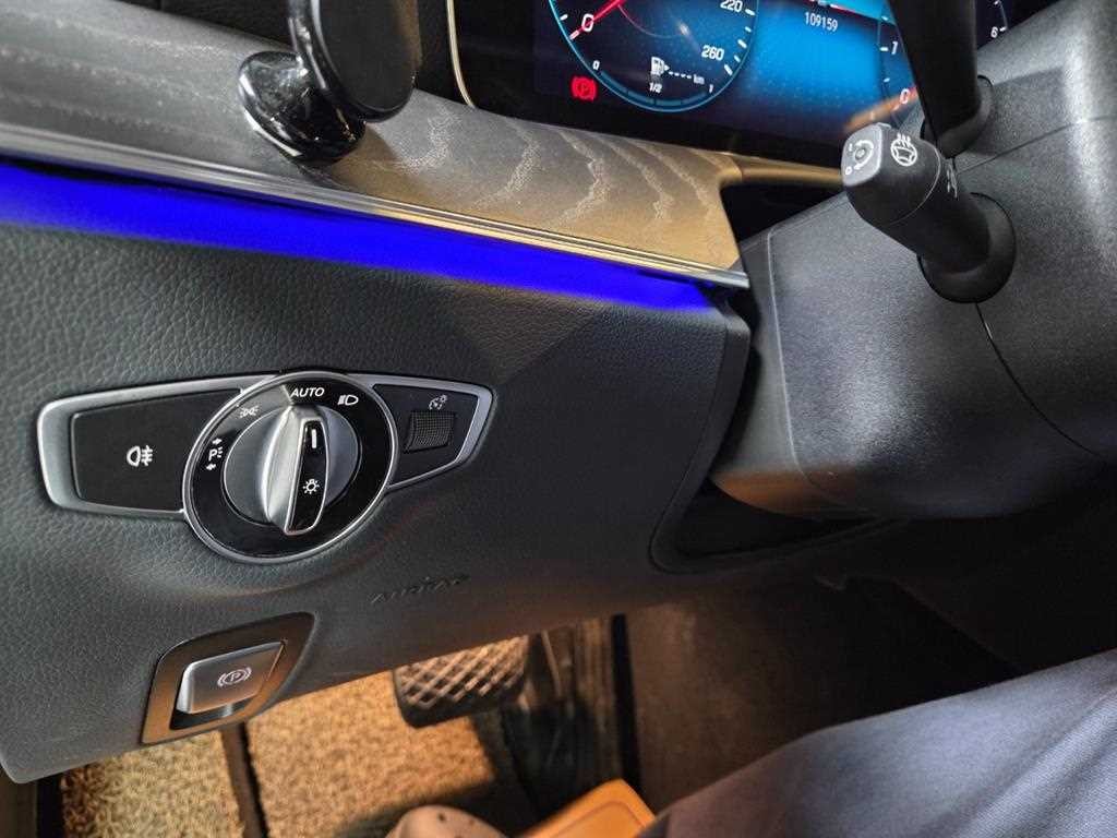 벤츠 E 클래스 E-클래스 W213 E350 4MATIC 아방가르드 이미지 18