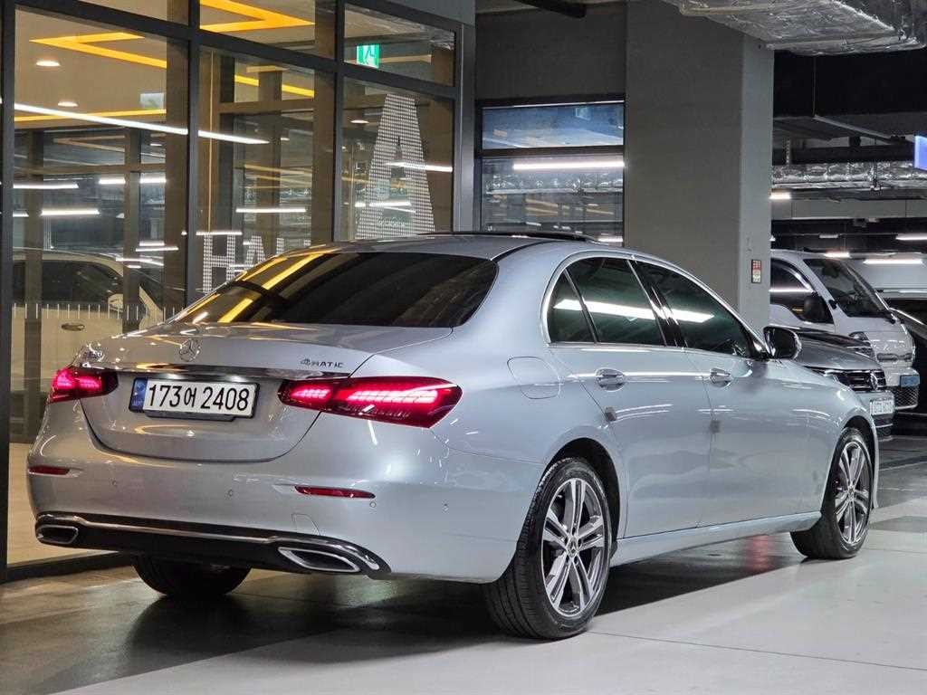 벤츠 E 클래스 E-클래스 W213 E350 4MATIC 아방가르드 이미지 2