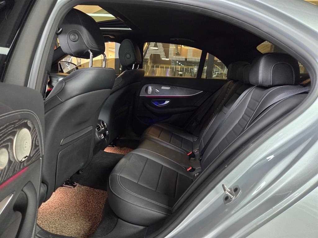 벤츠 E 클래스 E-클래스 W213 E350 4MATIC 아방가르드 이미지 9
